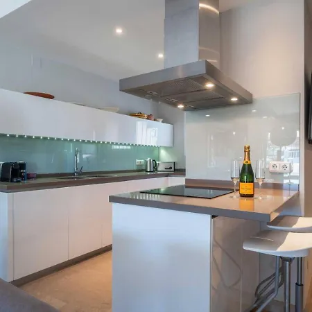 3 Bedroom Retreat Puente Apartment *