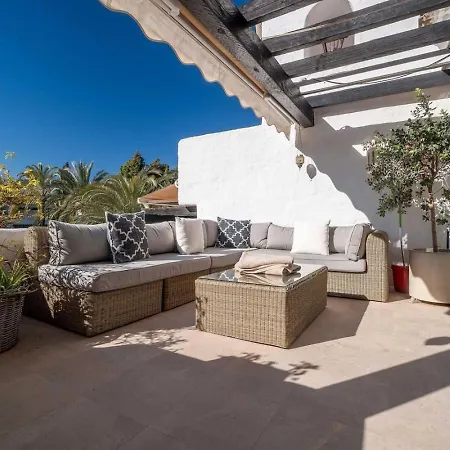 3 Bedroom Retreat Puente Apartment