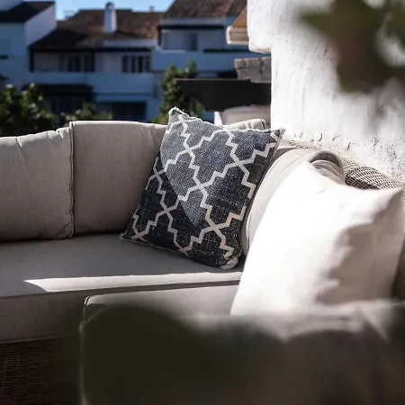 Apartment 3 Bedroom Retreat Puente Marbella