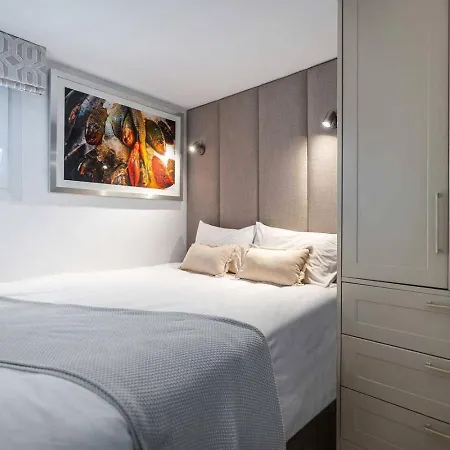 Apartment 3 Bedroom Retreat Puente Marbella