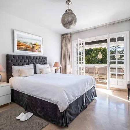 Apartment 3 Bedroom Retreat Puente Marbella